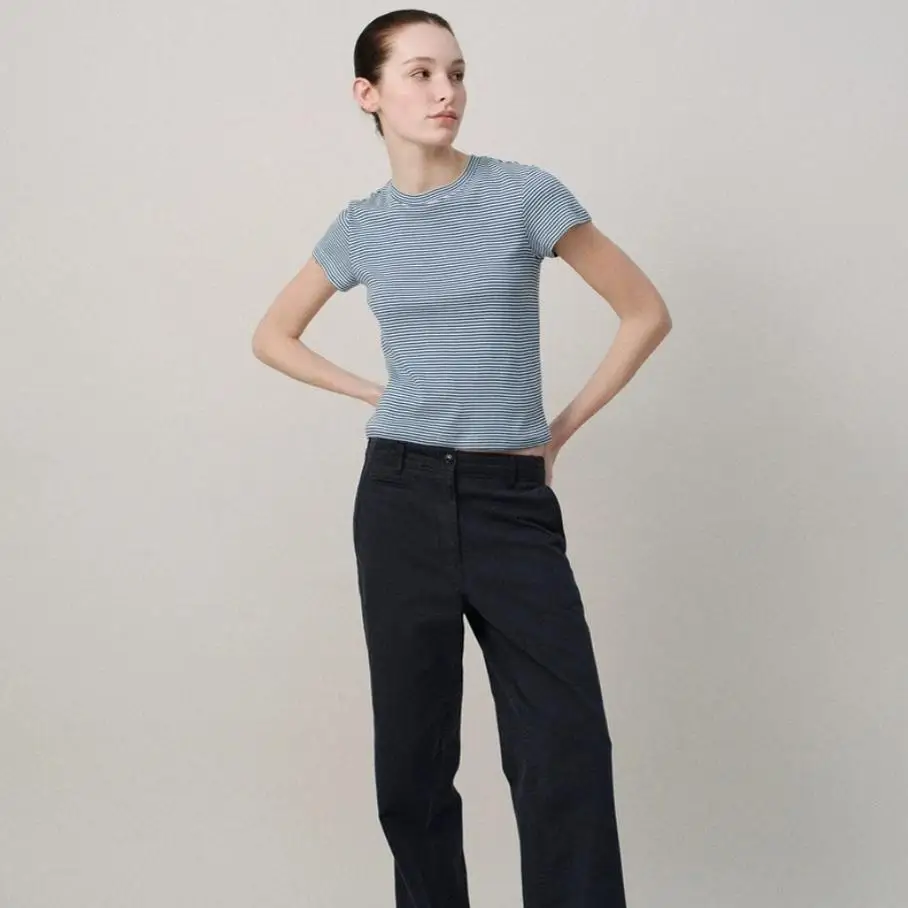 クラシックなラウンドネック、スリムフィット、ストライプ柄、または無地のTシャツ、レディースカジュアル、ピュアコットン、サマートップ、ファション、万能、ベーシック