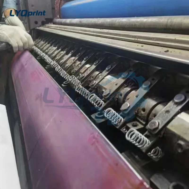 

Печатная машина Heidelberg CD102, зубчатая пружина, задняя пружина 66.028.044