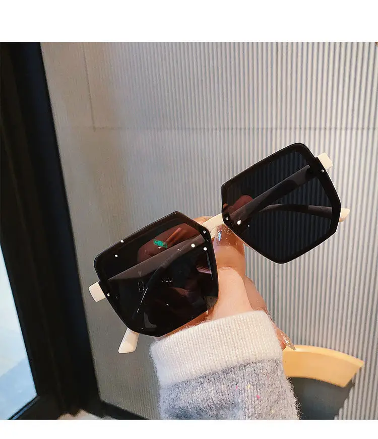 Große Rahmen Vintage Sonnenbrille Frauen Männer Marke Quadrat Sonnenbrille Retro Brillen Goggle für Männlich Weiblich Polygon Sonnenbrille ﻿ ﻿ – Detail 8