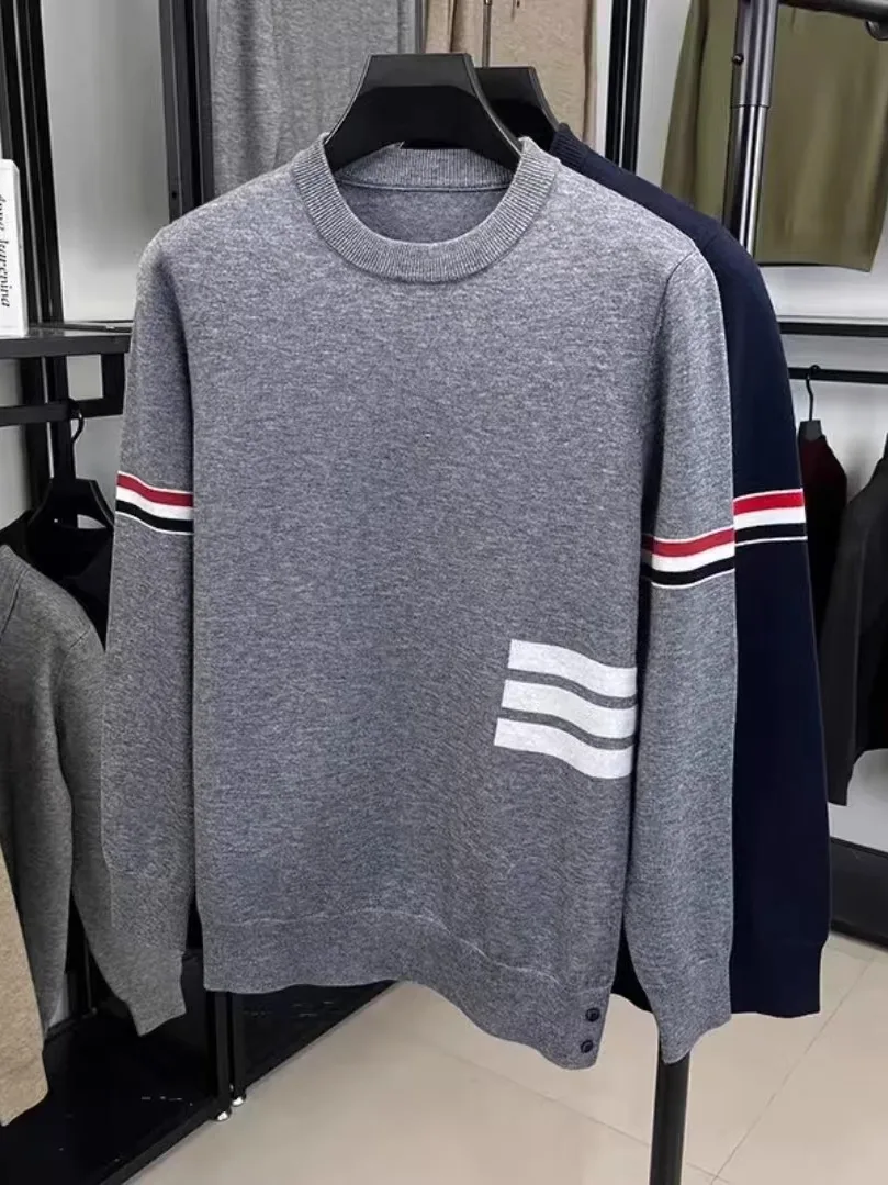 

Faionable Knitted round Ne Sweater for Men New Arrival Autumn Winter Season Lightweight Luxury Personali Match All