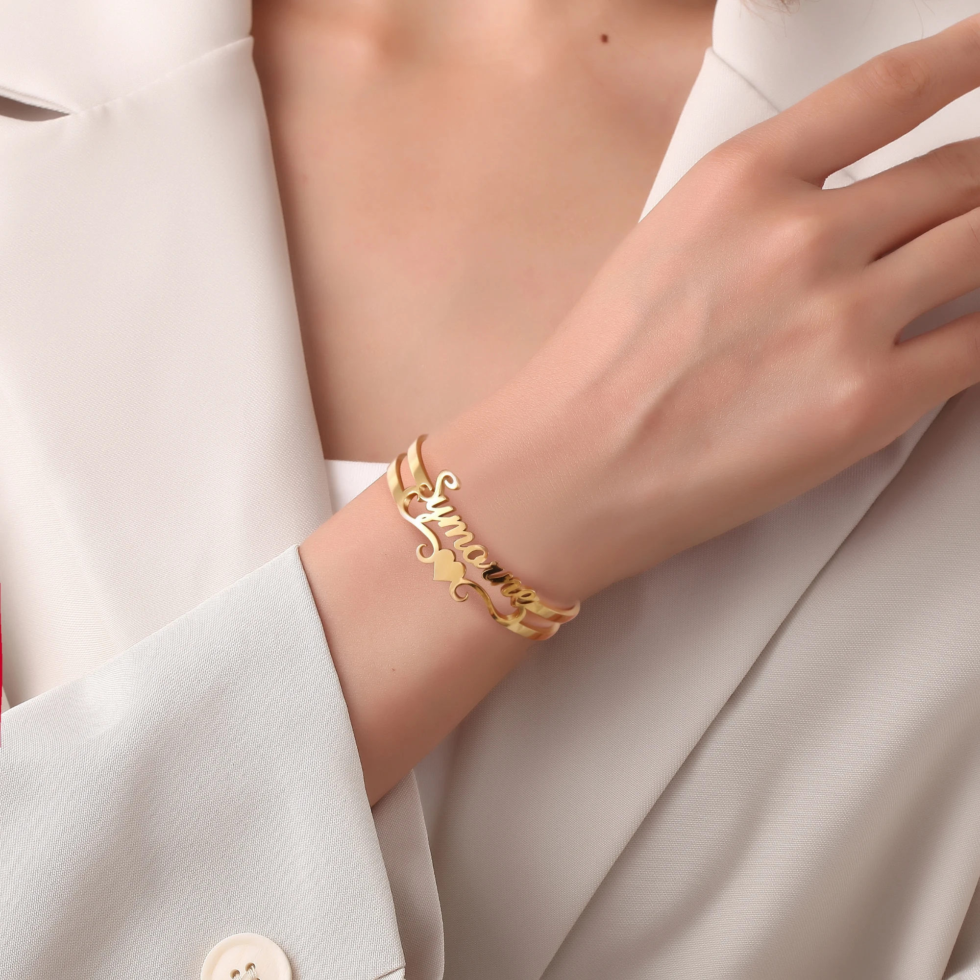 Gold Heart Customized Name Bangle For Girlfriend Personalized Nameplate Bangle Jewelry Birthday Wedding Gift