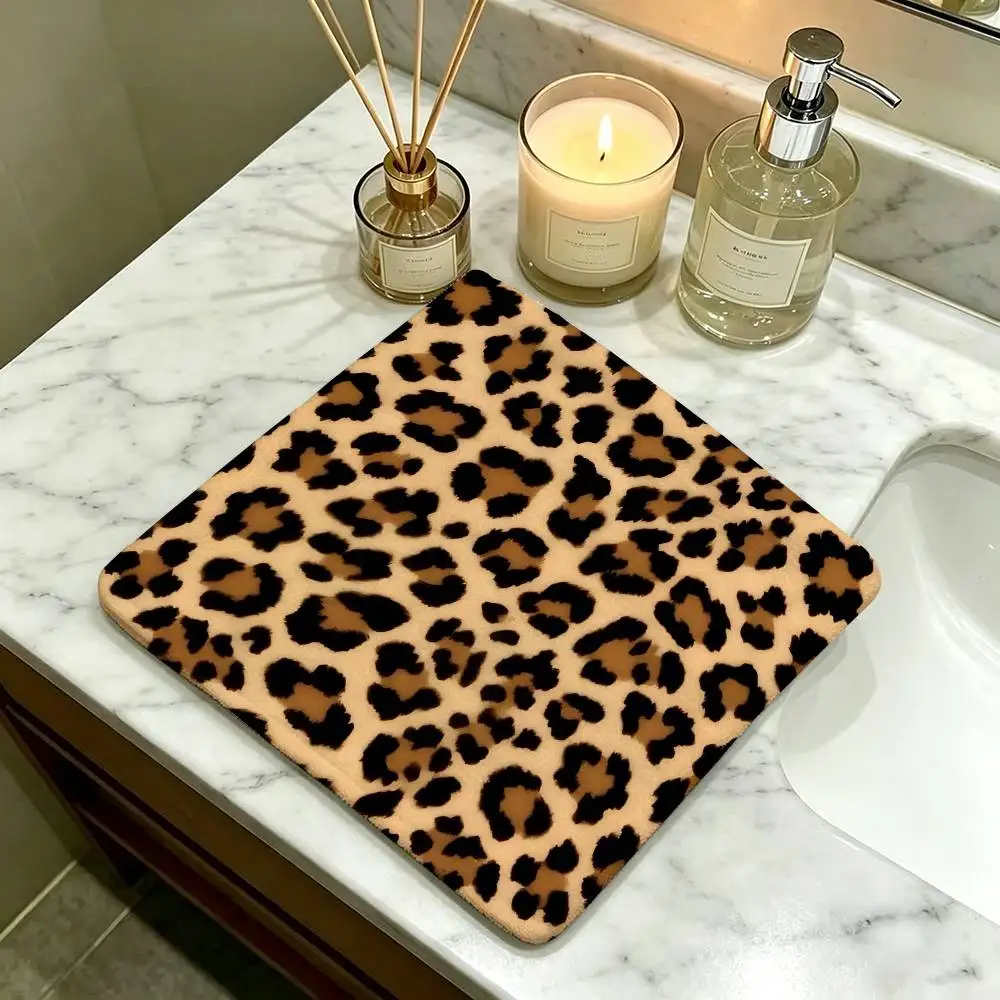 Sexy Leopard Print  Household Hanging Towel Polyester Cotton Hand Wiping Towel Sturdy For Bathroom Bedroom