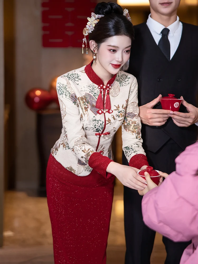 

Red Wedding Dr Fi Tail Sle Long Sve Mid-Length Vintage Wedding Gown for Engagement And House Return Celebration