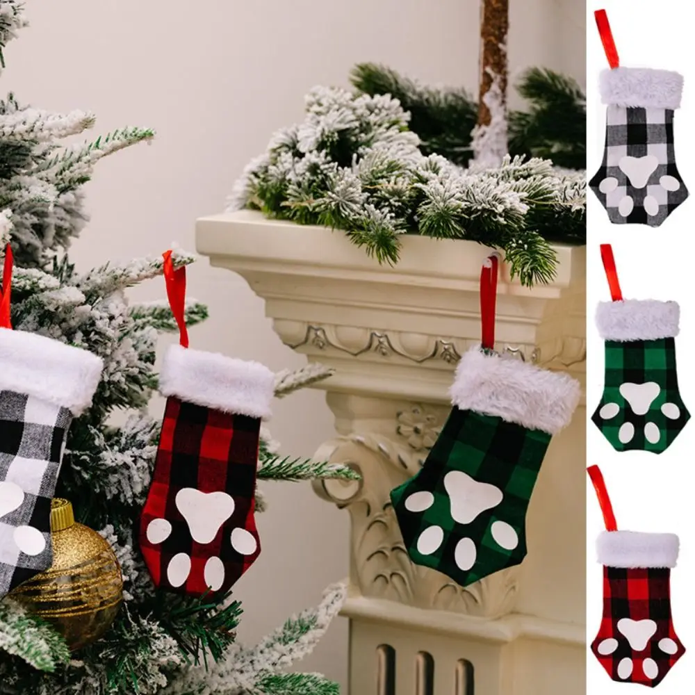 Creative Non-woven Fabric Dog Claw Socks Black Red Candy Gift Bag Hanging Decorative Christmas Tree Pendant Christmas Tree