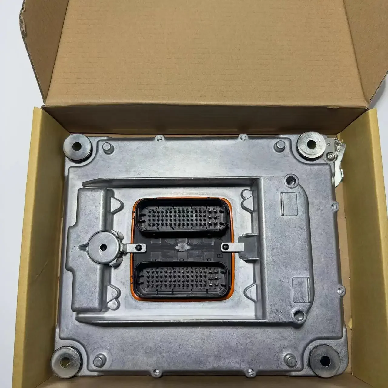 

60100007 7460100008 ECU Controller for D7E DXI7 Engine Computer Board Electronic Control Unit ECM