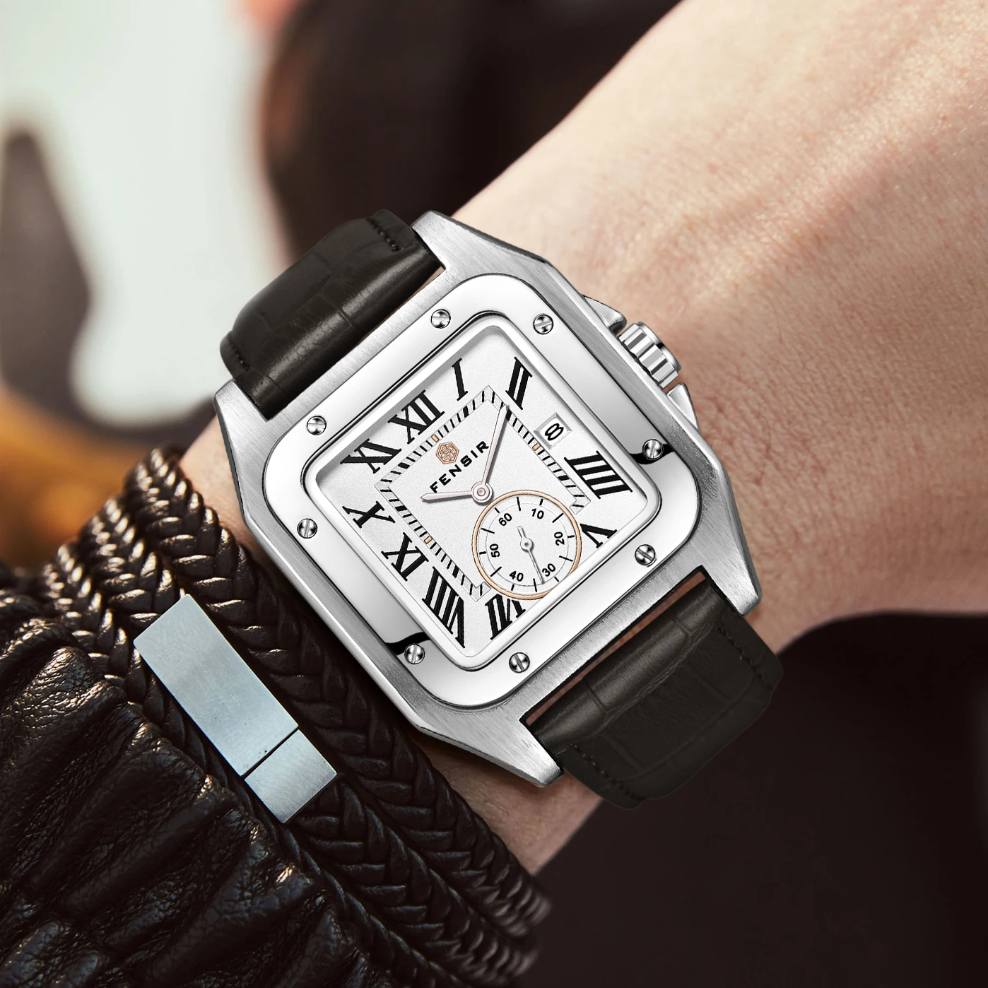 

Top Luxury Business Men's Quartz Watch, Square Dial, Calendar Display, Leather Strap and Silicone Strap Options, Fashionable Accessory, Suitable for Business and Casual Wear, Is the First Choice for Gift-Giving