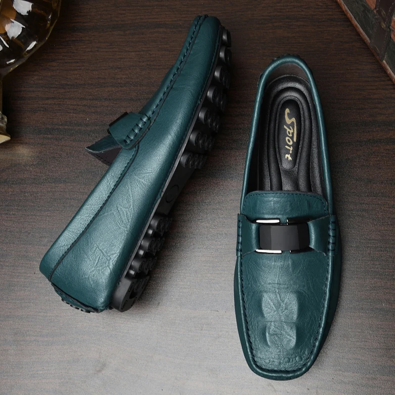 Genuine Leather Men's Casual Loafers Handmade Slip on Flats Breathable Leather Driving Shoes Simple Business Footwear Moccasins