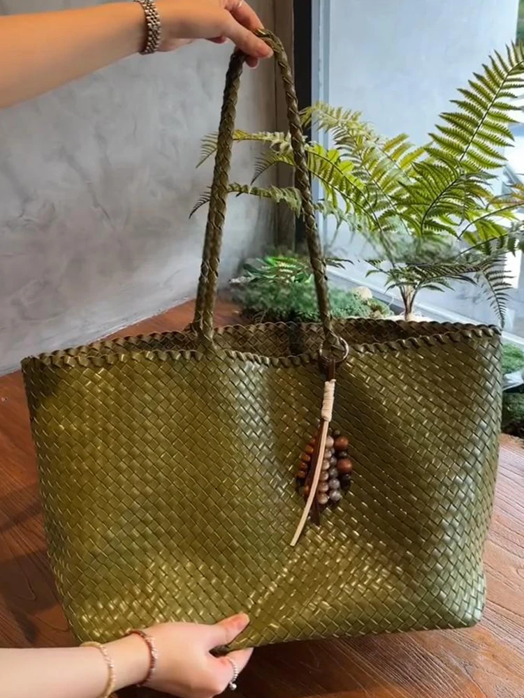 

Large Capaci Woven Leather Tote Bag Women's 2025 New Luxury mat High-End Single oulder Commuter Bag