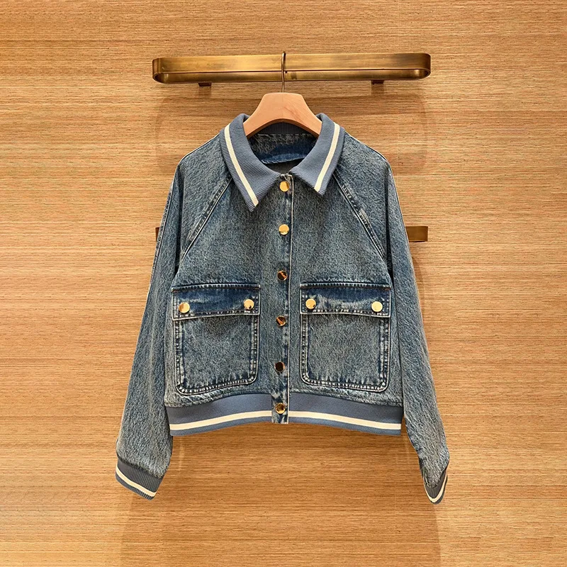 

【Gift Free】2026 Early Spring French Niche Lace-Trim Spliced Collar Slim-Fit Playful Ruffle Button Knit Cardigan for Women