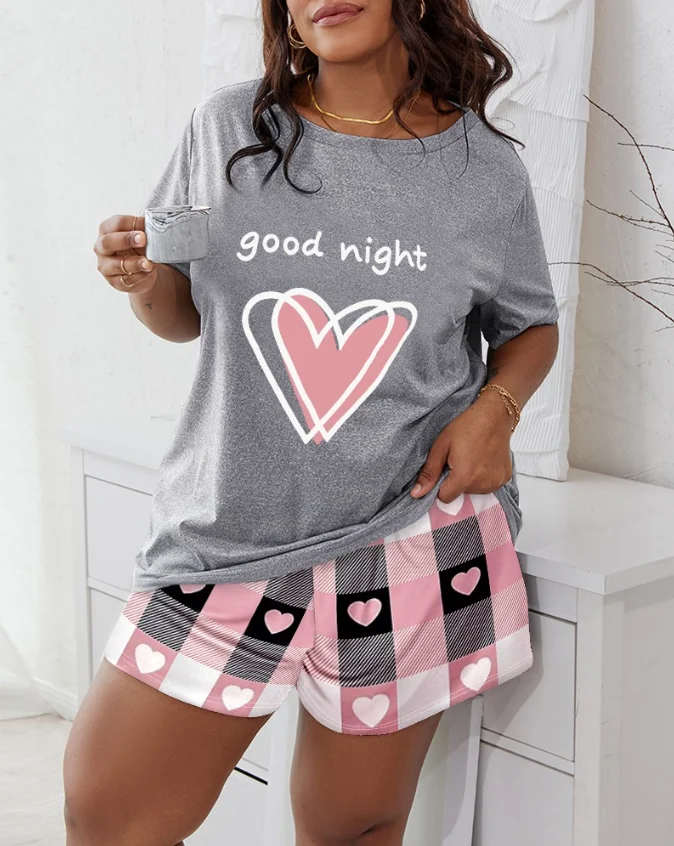 

plus size woman clothing Good Night Plaid Heart Print Pajamas Set Short sleeved top high waisted casual loose home shorts set