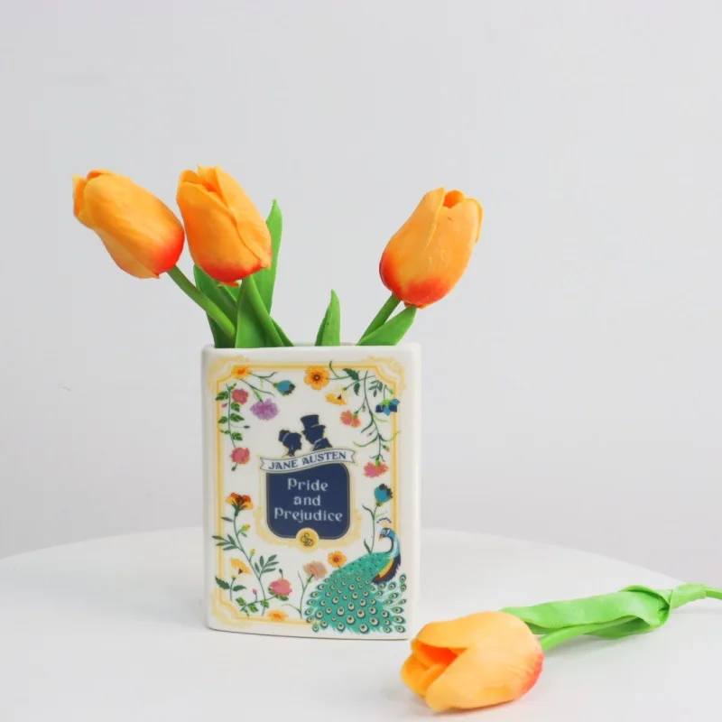 

Ceramic vases,flower arrangements,ins style creative and personalized book decorations,indoor flower arrangements,ceramic crafts