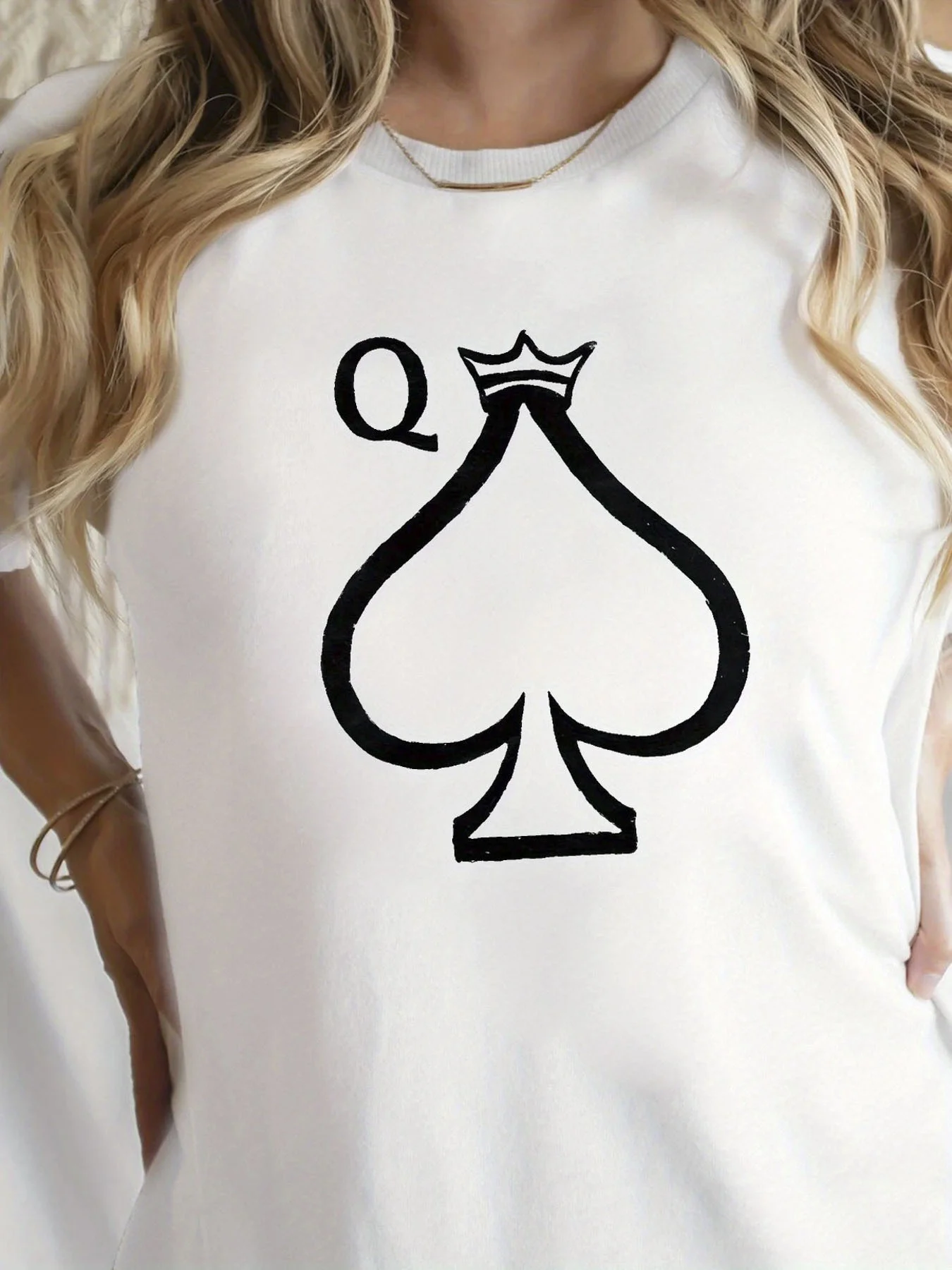 Spades Queen Illustration Printed T-Shirt for Summer Round Neck Short Sleeved Women Harajuku Sleeve Casual Aesthetic Clothes