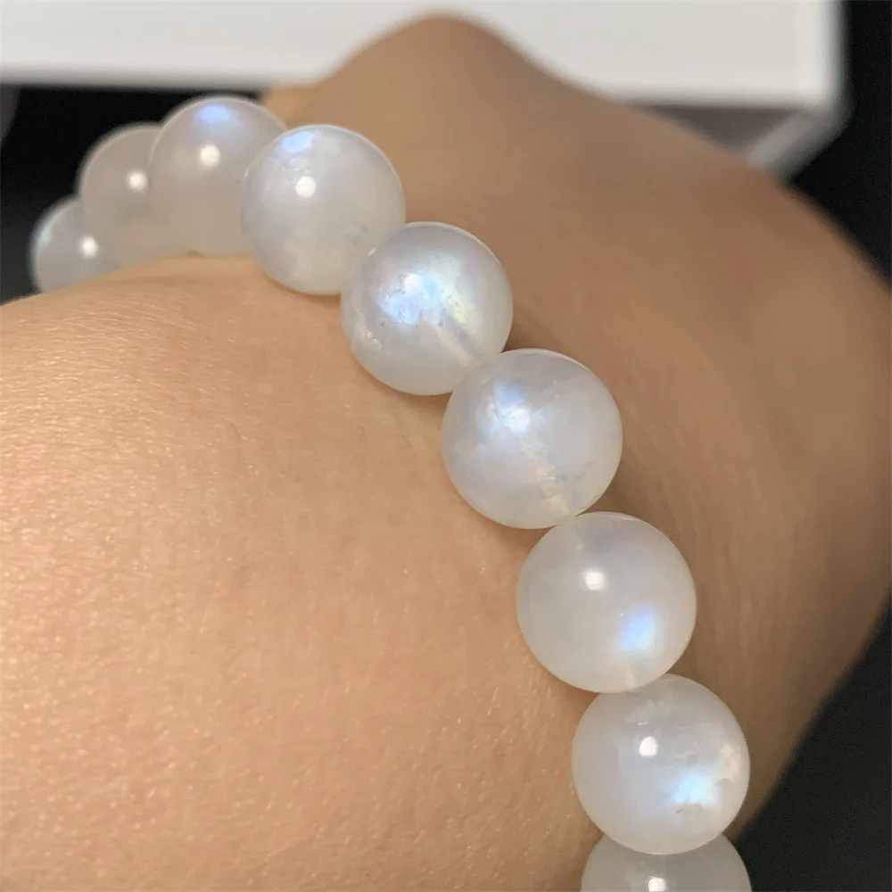 

1Piece Natural Strong Silver Moon stones Bracelets for Women Clear Moonlight Beads Healing Moonstone Bracelet More Beautiful