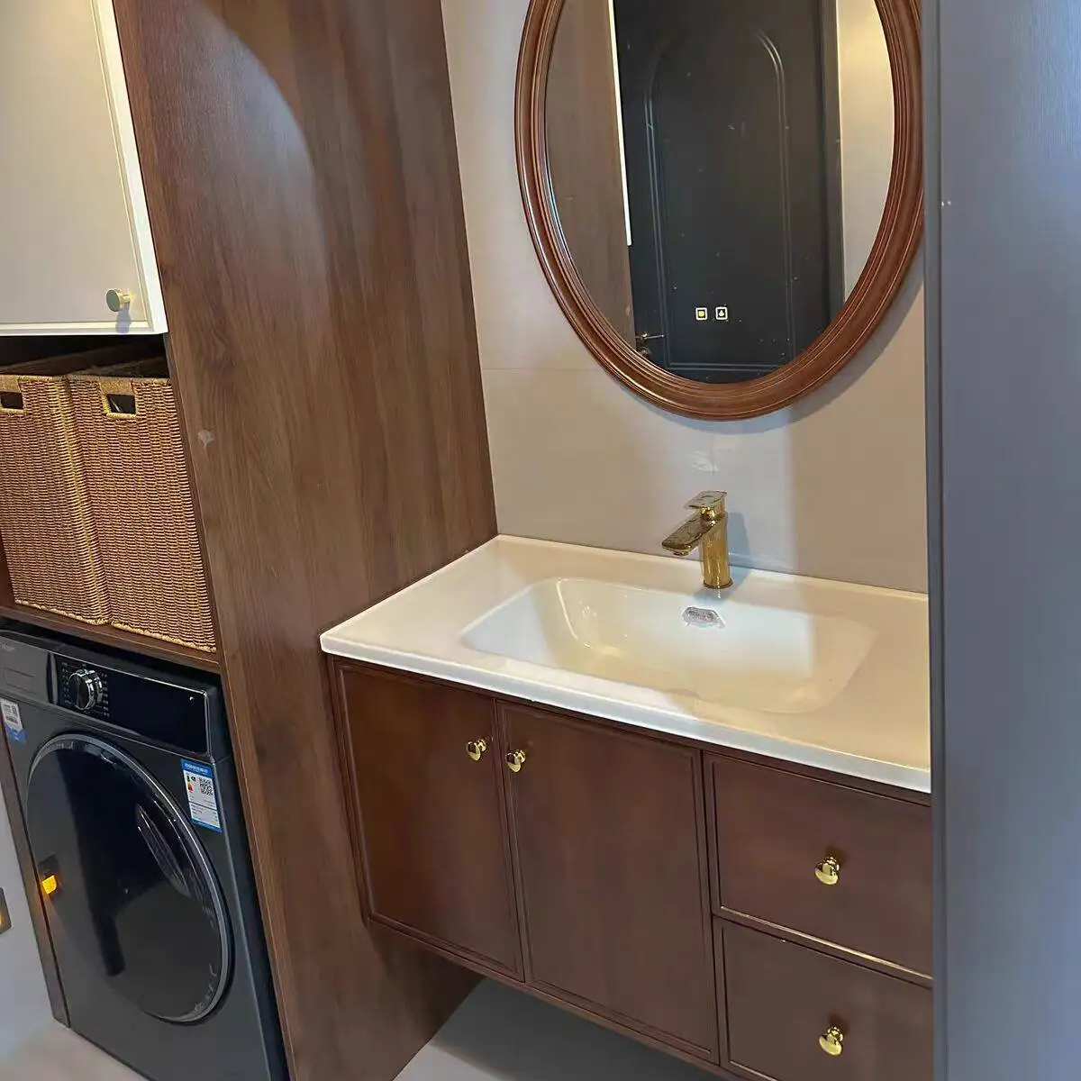 

Oak bathroom cabinet, ceramic integrated basin, toilet washbasin, sink washbasin cabinet