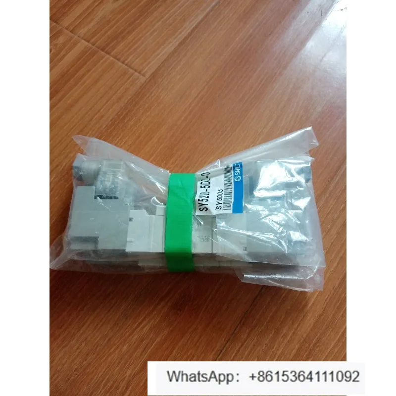 1PCS  SY5220-5DZ-01 high quality durable Solenoid valve