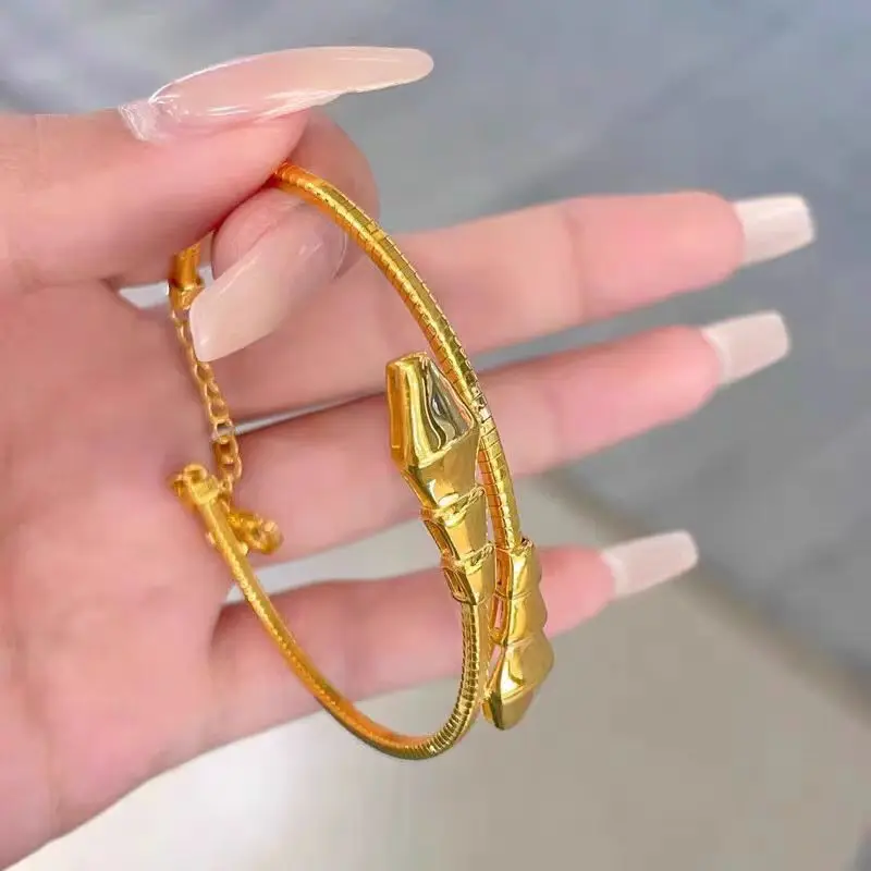

Spiritual Snake Bracelet New Zodiac Double Snake Bracelet Birth Year Copper Color Hand Ornament Sand Bracelet Wholesale