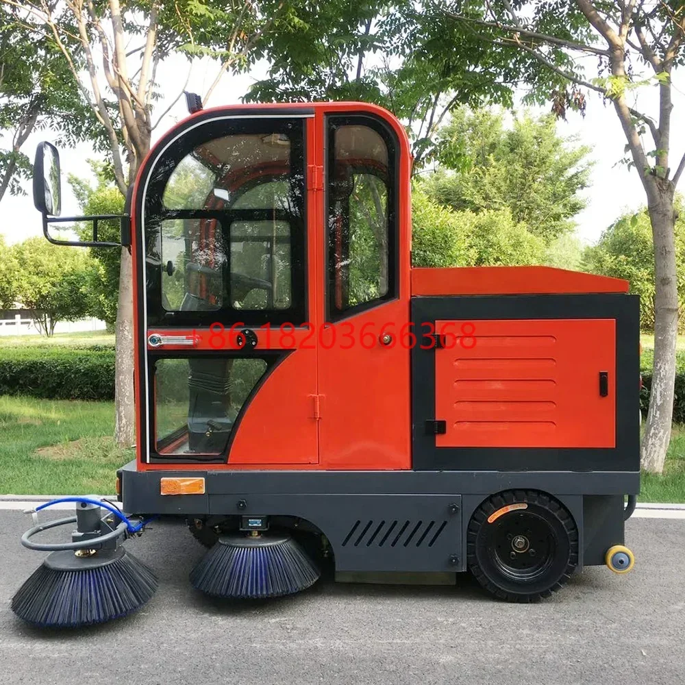 YG Customized Full Closed Electric Big Street Sweeper Car Ride On Floor Sweeper Artificial Turf Cleaning Machine Floor Sweeper