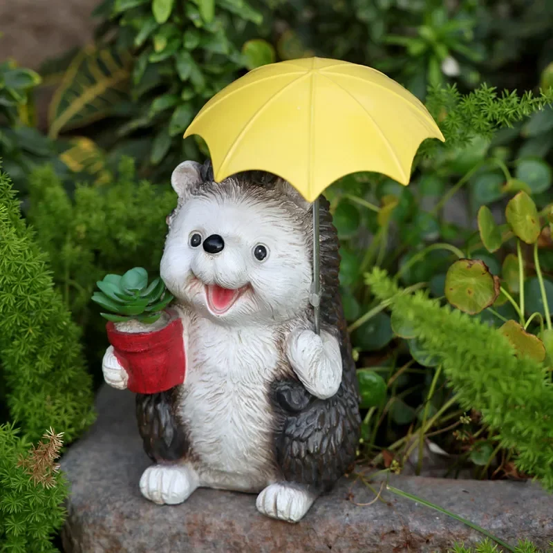 Cute Umbrella Hedgehog Resin Ornament, Pastoral Garden Decoration, Outdoor Balcony and Courtyard Figurines for Homestay Decor