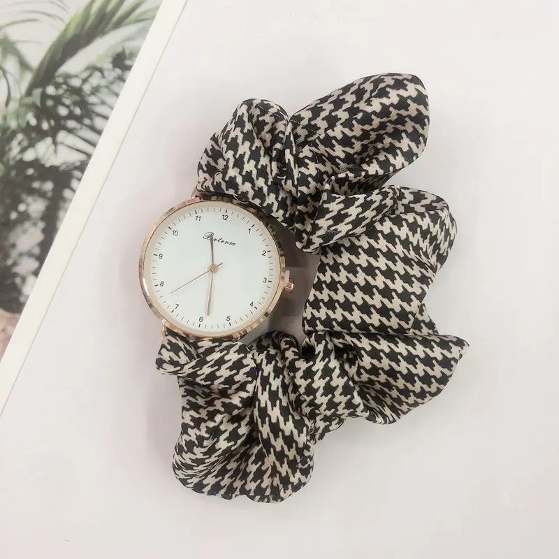 Креативные цифровые часы с лентой для женщин, элегантные студенческие часы без застежки, цветной тканевый ремешок, кварцевые часы
