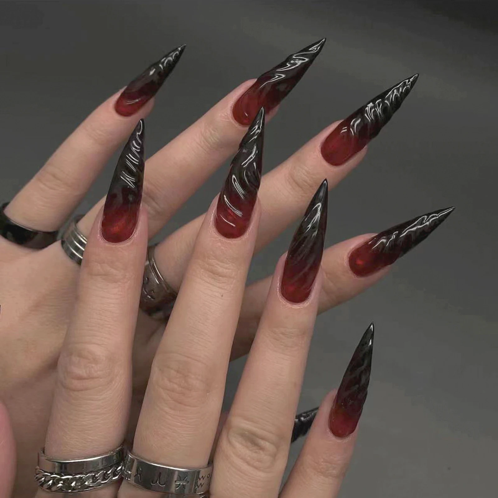 Black Red Smudging Long False Nails Charming Comfortable to Wear Manicure Nails for Stage Performance Wear