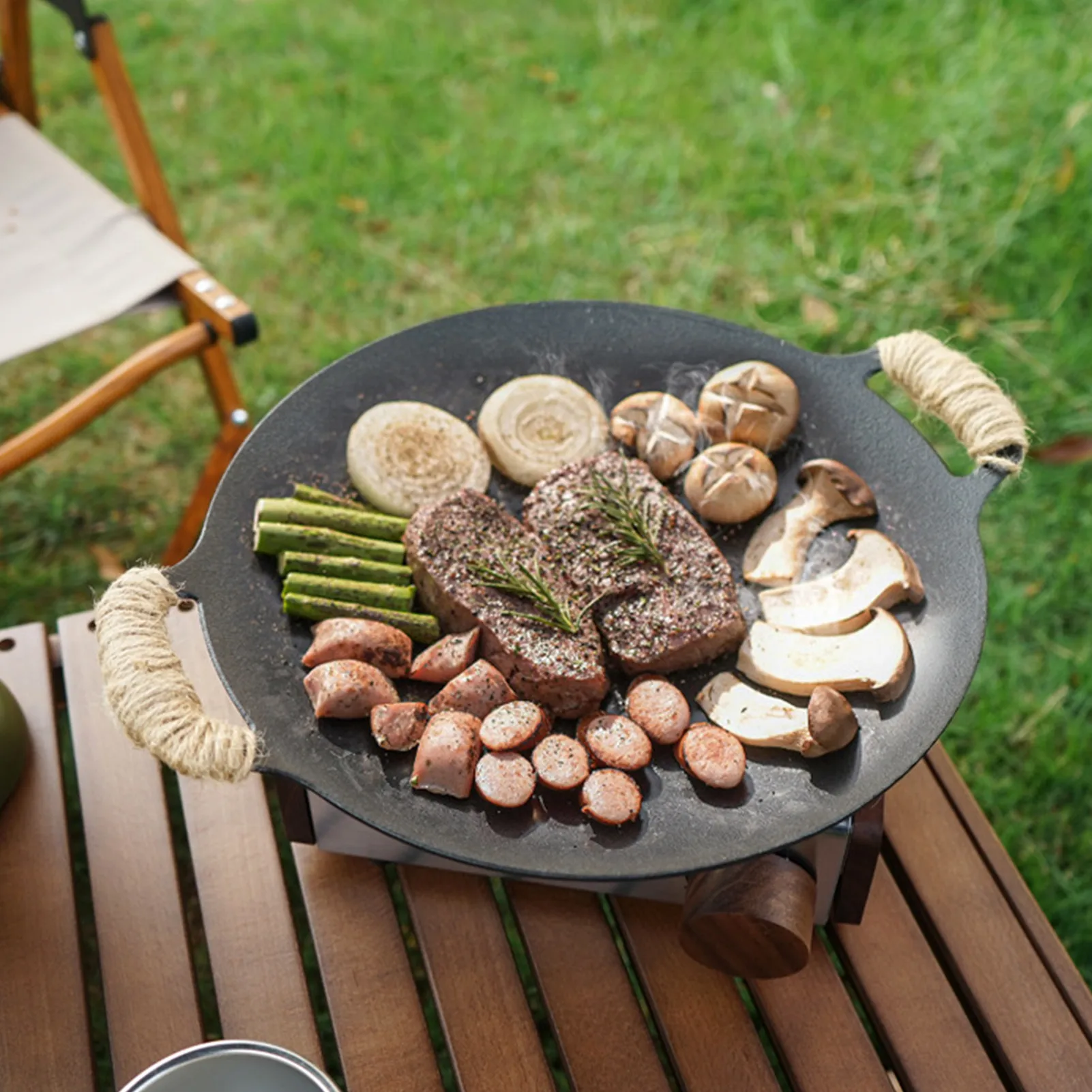 

Korean Food BBQ Plate Non-stick Round Griddle Grill Pan Outdoor Camping Barbecue Plate Coating Round Griddle Pan Smokeless BBQ