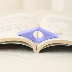 Soporte de Página de Libro de pulgar para estudiantes, marcador conveniente, soporte de pulgar para biblioteca, lectura, escuela, suministros de oficina, 1Pc