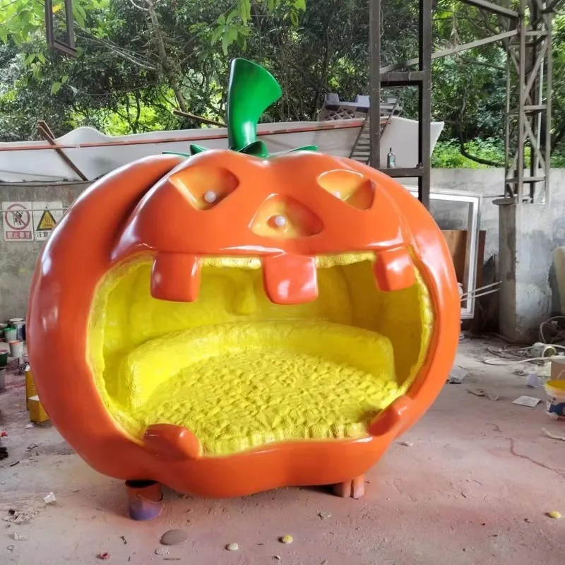

Customized Giant Outdoor Fiberglass Halloween Pumpkin Prop Seat Festival Yard Ornament Event Party Halloween Decoration Display