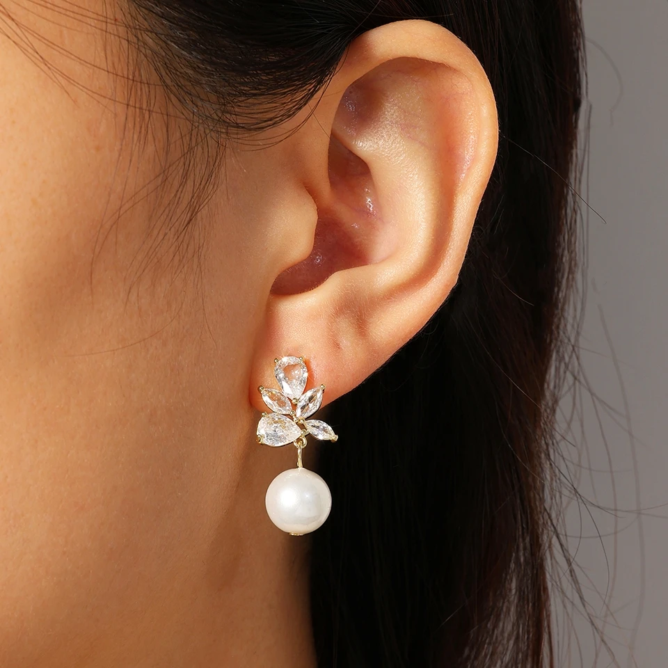 ZAKOL Minimalist Imitation Pearl Round Drop Earrings for Women Cubic Zirconia Leaf Bride Wedding Ear Jewlery Stylish Charm