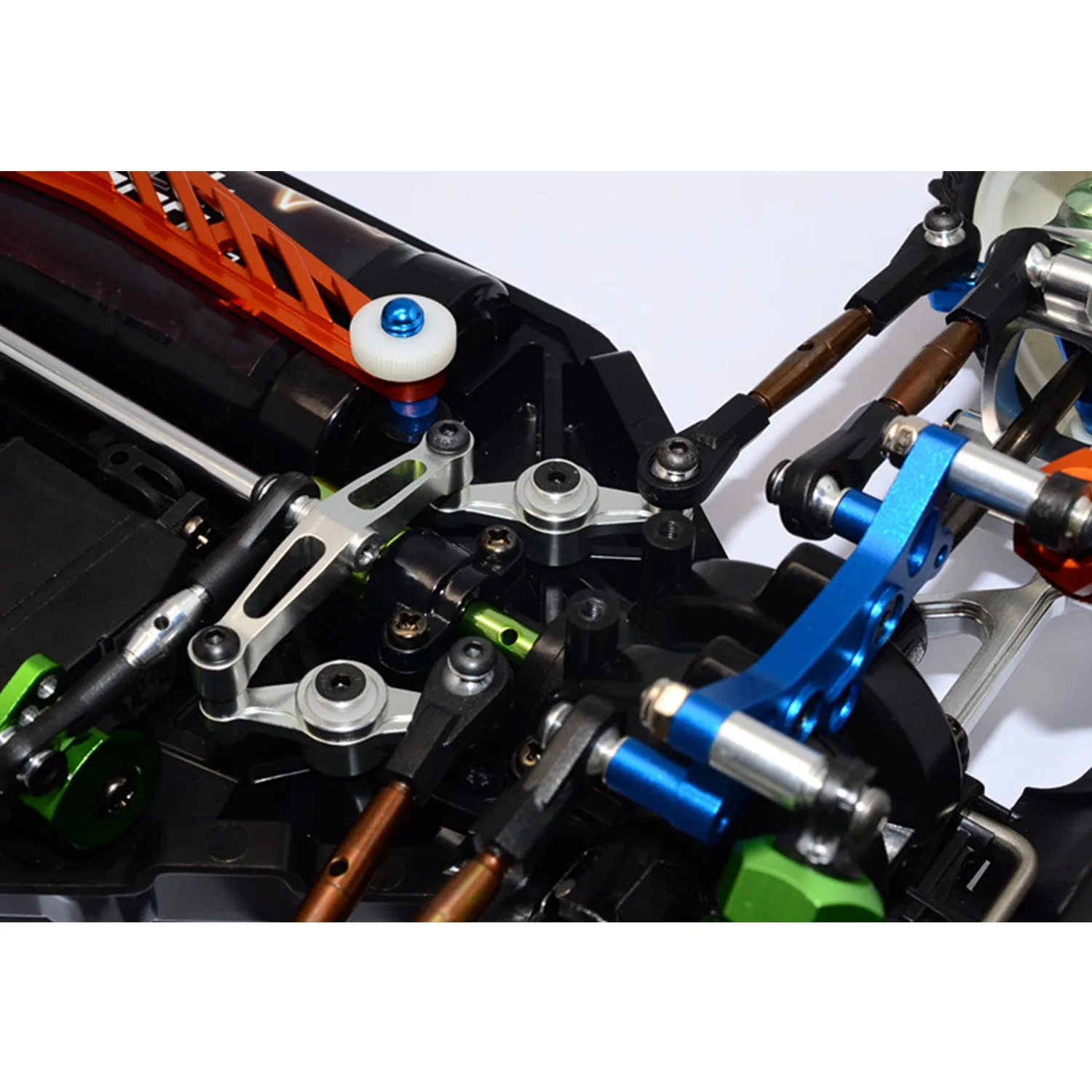 タミヤ TT02B TT-02B 1/10 RC カー用フロントショックダンパープレート、レッド