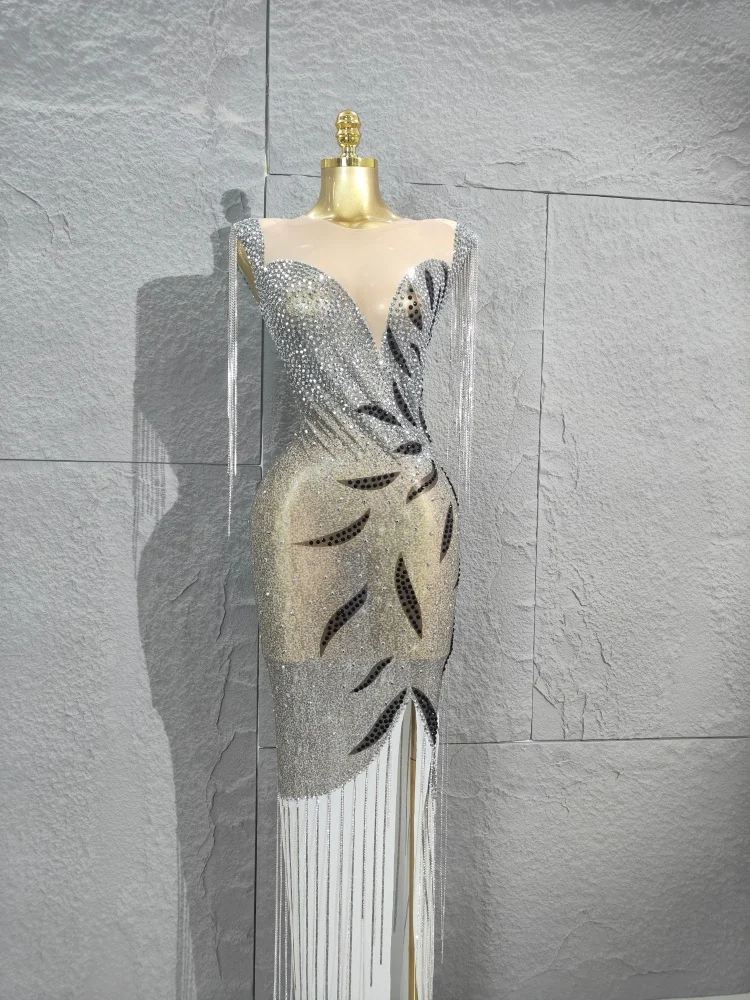 

2025 Mesh See Through Maxi Dress Women Elegant Gowns Stage Night Club Sparkly Rhinestones Fringes Celebrate Performance Costume