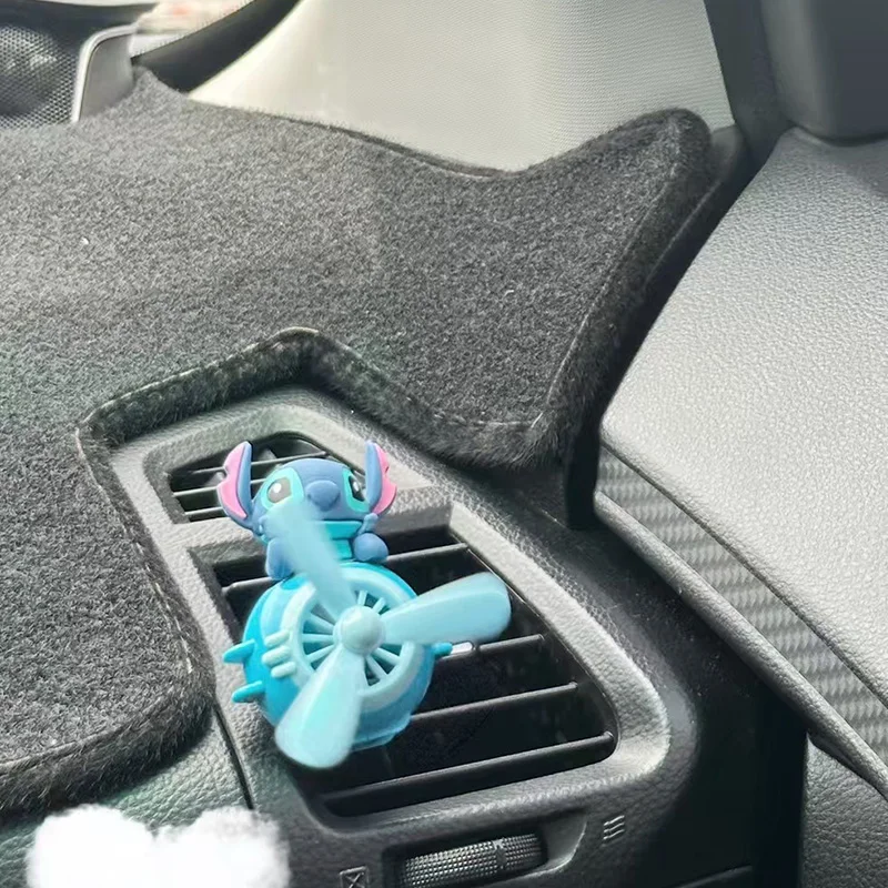 Désodorisant de voiture Stitch, décoration intérieure de voiture, Design de dessin animé mignon, plusieurs Styles, aromathérapie, cadeau de noël