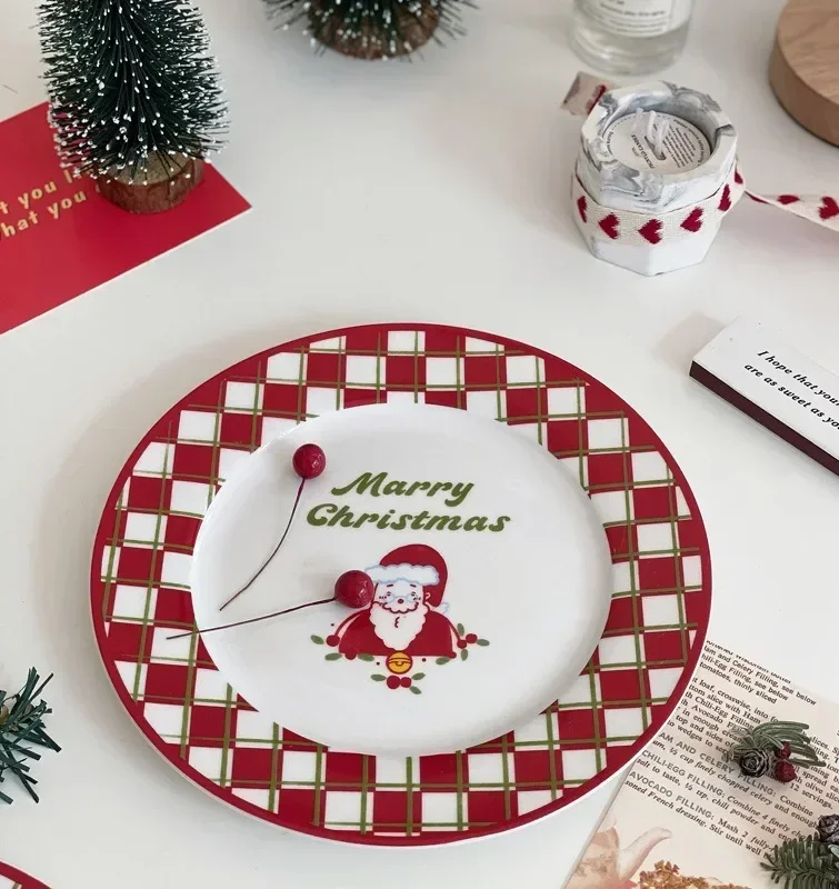 Christmas Theme Ceramic Dinner Plates Home Dinner Plate Dessert Dish Creative Retro French Style Santa Claus Fruit Snack Plates