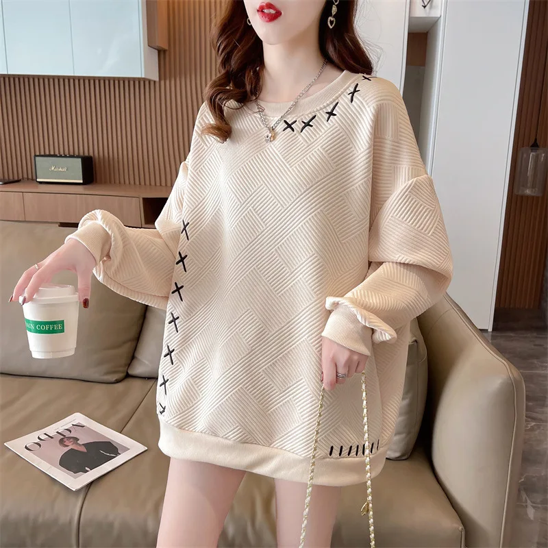 2024 Autumn Women Geometric Embossed Casual O-neck Sweatshirt Solid Embroidery Hoodies Loose Casual Pullovers