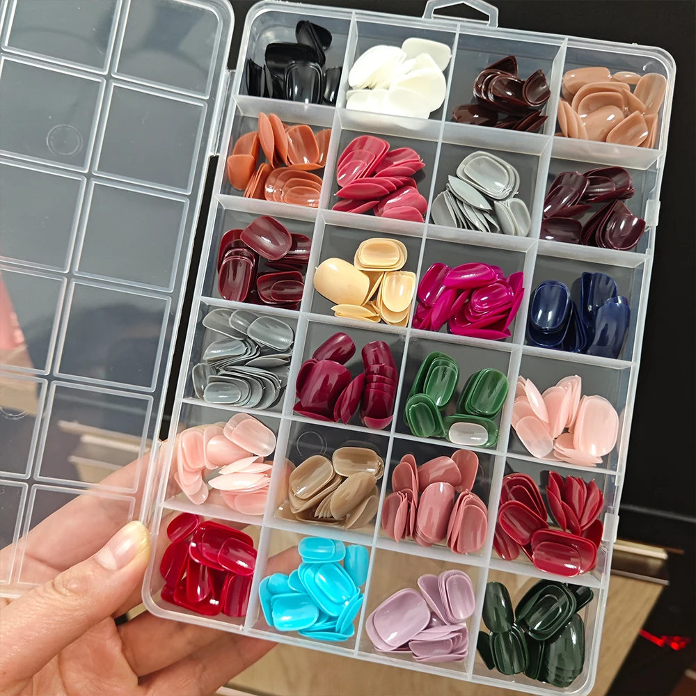

576Pcs Short Square False Nails Acrylic Full Cover Artificial Fingernail Wearable Press On Nails Mixed Color Fake Nails Tips