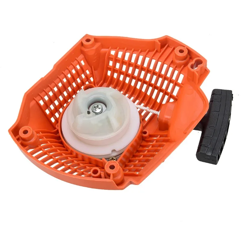 

Подходит для профессиональной бензопилы Husqvarna 435 435E 440 440E, пластиковый стартер с откатным стартером 544287002.