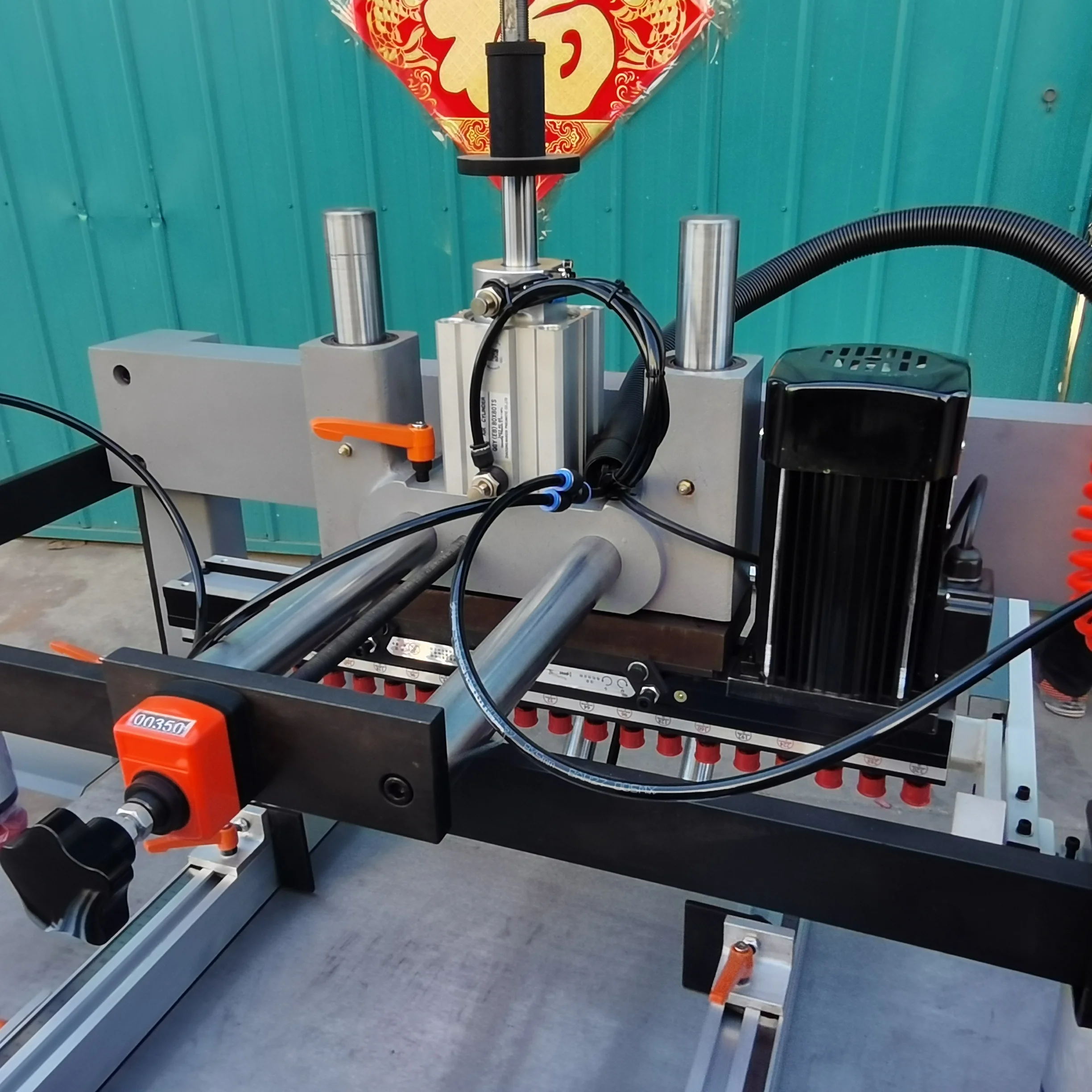 MZ73212D Multi-axis double-row wood hole drilling machine Wood boring machine