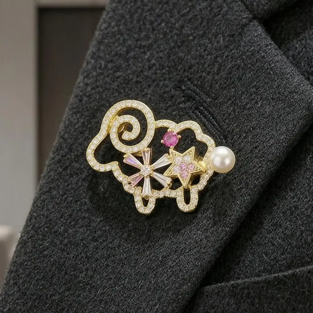 Lamb Brooch Pins Elegant Scarf Pin Hollow Rhinestone Lamb Brooch for Women Golden Plated Sheep Pin with Faux Pearl for Clothing