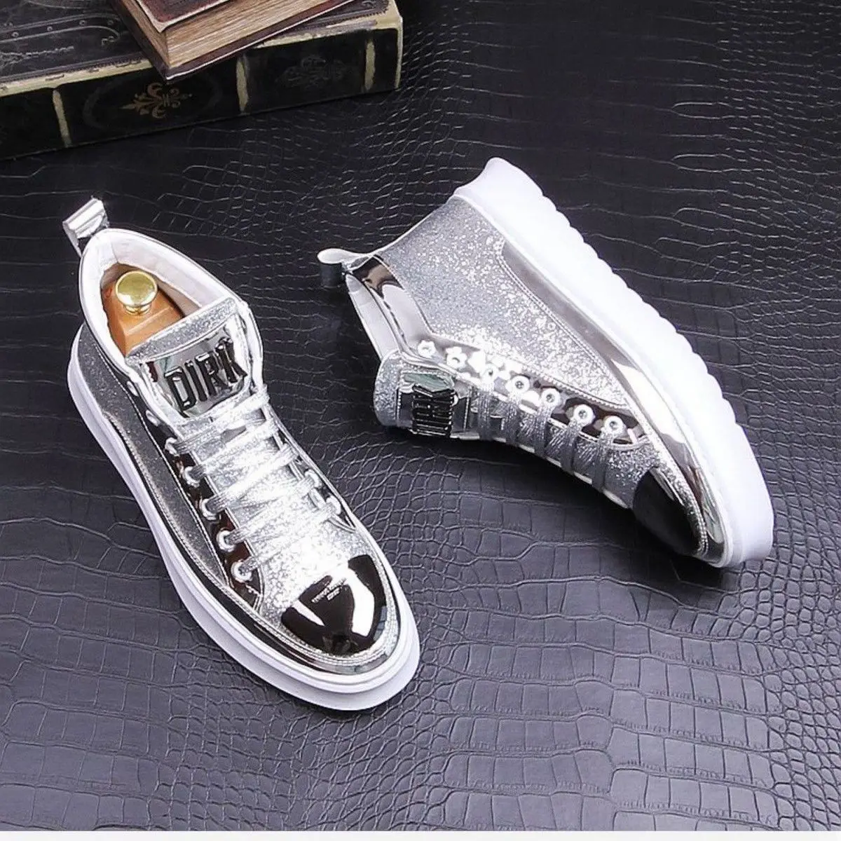 Men Patchwork Thick Bottom Sneakers Crystal Leather Casual Shoes Summer Running Walking Male Wild Flats Lace-up Chaussure Homme