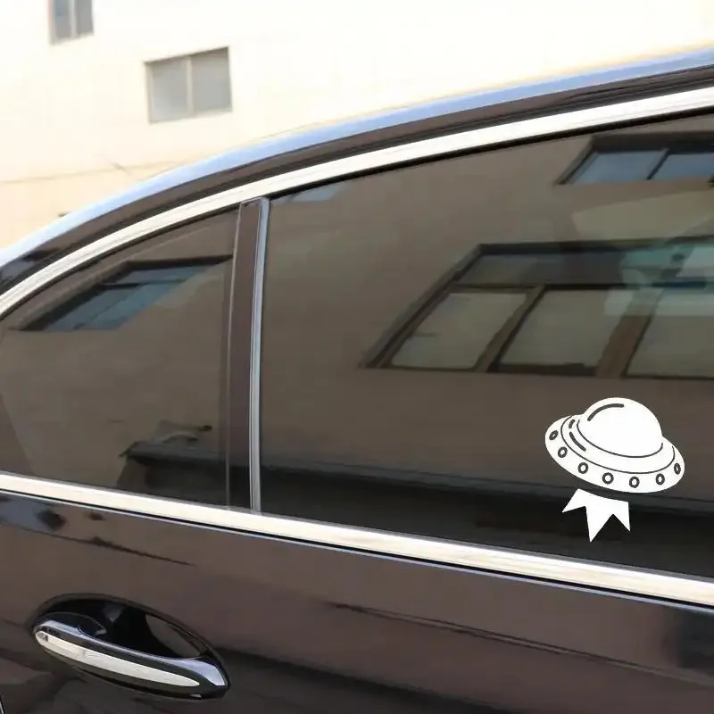 2D Flat UFO Spaceship Waterproof Sunproof PVC Sticker, Durable Decal for Vehicle DIY Decoration