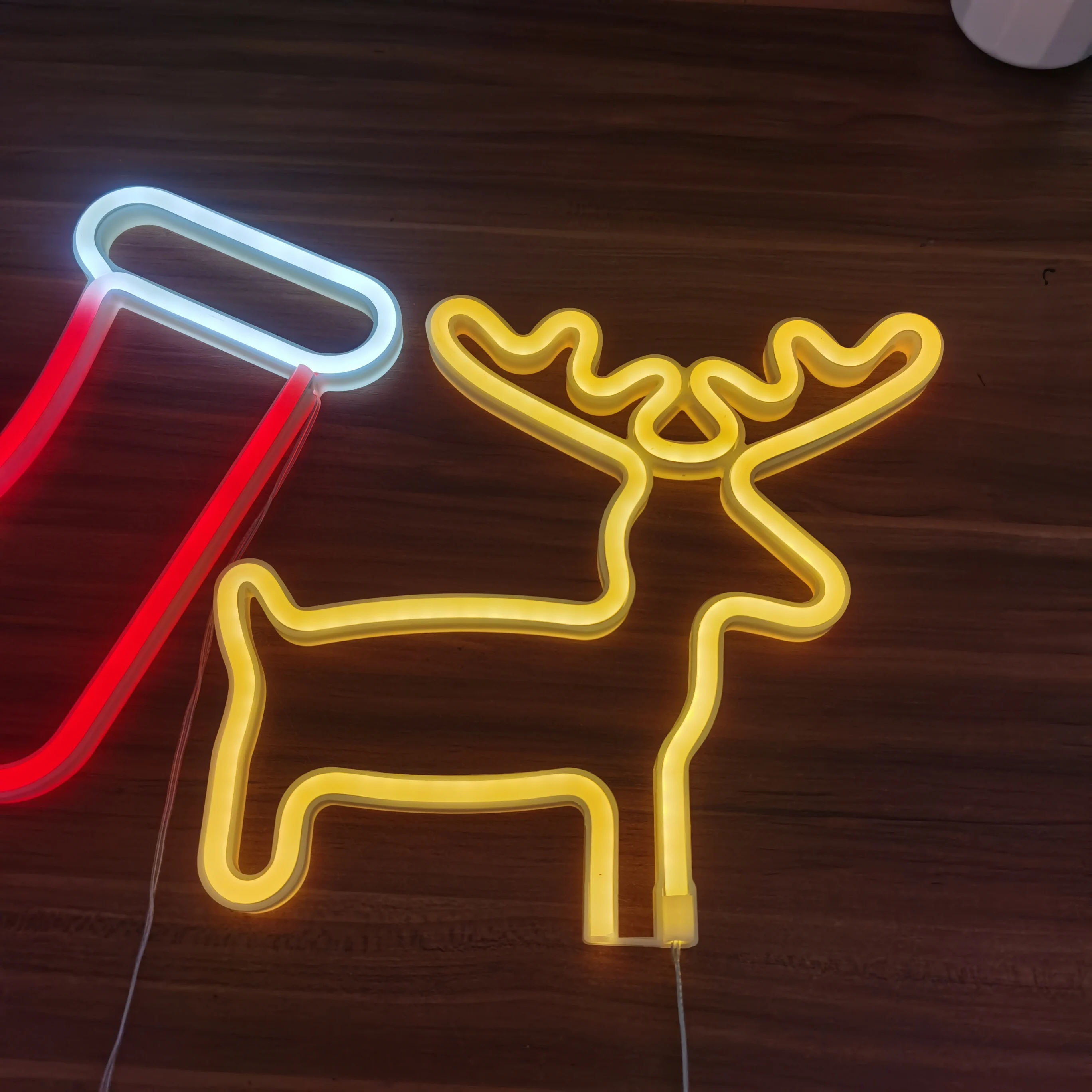 2pcs, Christmas decoration neon sign, Christmas socks+elk, USB/battery powered, party, Christmas gift, bedroom home decoration