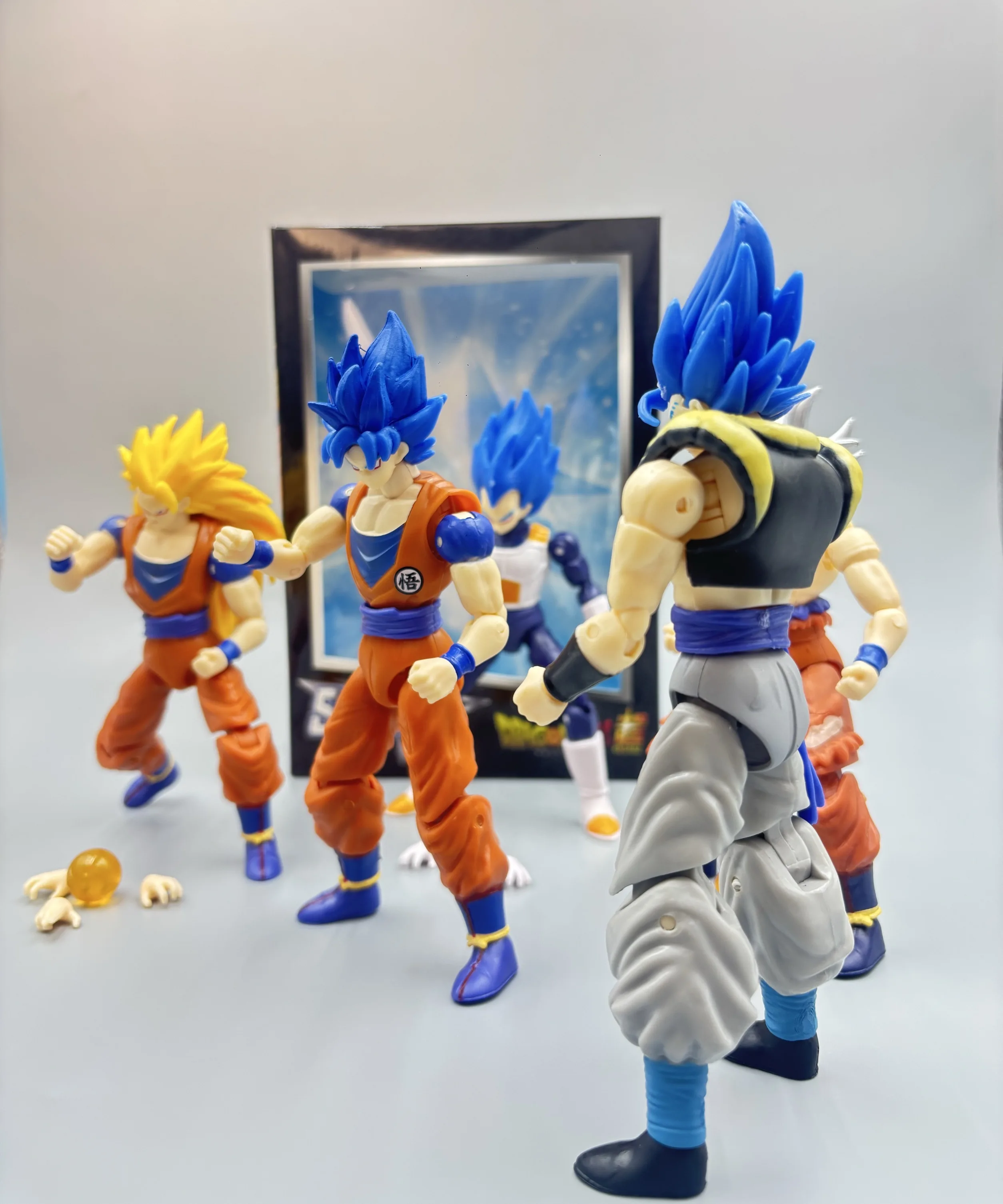 Bandai Dragon Ball Figure Full Set Ultra Instinct Goku Vegeta Gogeta White Hair White God Goku Multi-jointed Action Figure Repla