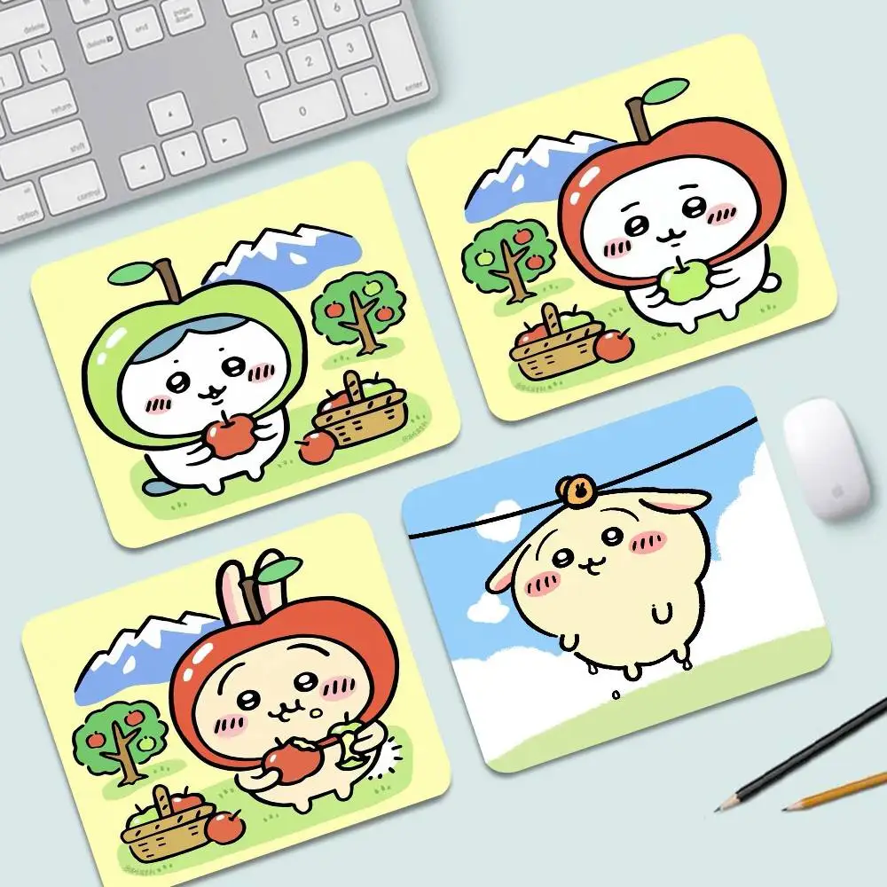 

Manga Peripheral CHikawAS Cute mouse pad small size table mat coaster game mouse pad desk mouse accessories square carpet
