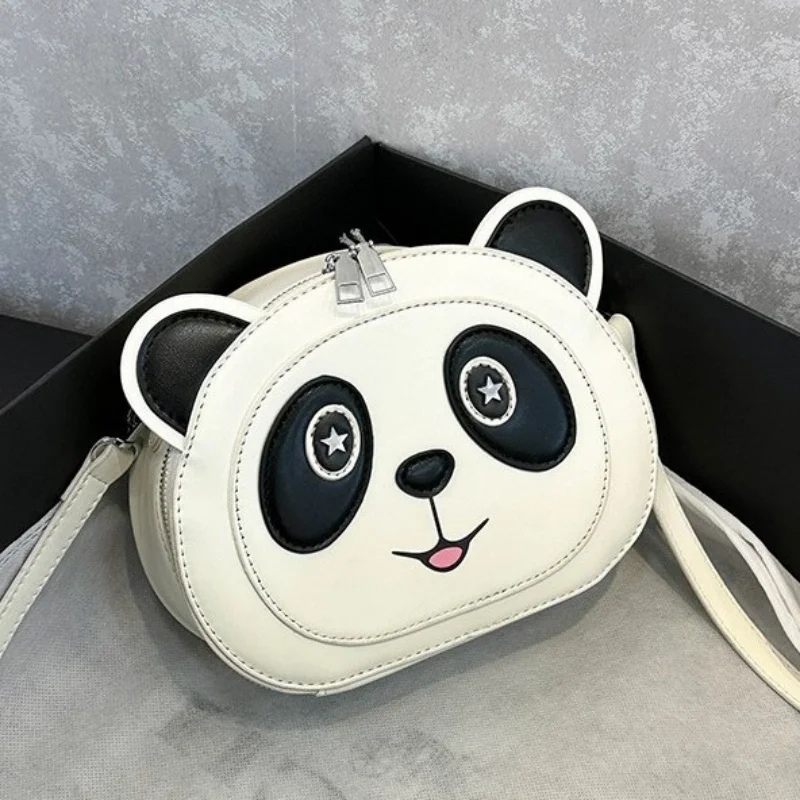 

High appearance diagonal cross bag fashion Korean version cartoon panda shoulder bag