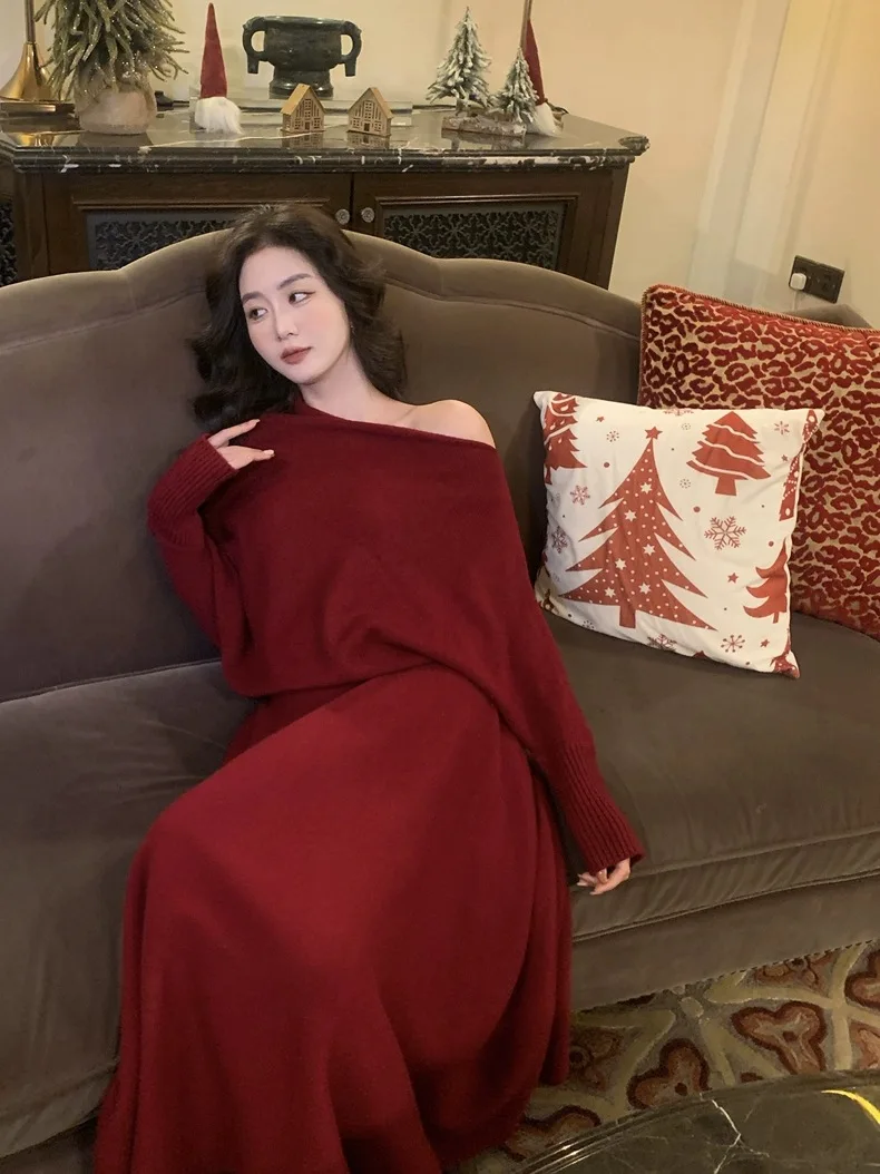 2025 Autumn and Winter New Sweater Set Women's Elastic Casual Loose Solid Color Diagonal Neck Knitted Two-piece Skirt Set