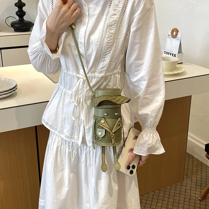 Rivet Fashion Crossbody Bags for Women 2026 New Funny Cylinder Cartoon Cute Bag Unique Design Leather Party Shoulder Bag Woman