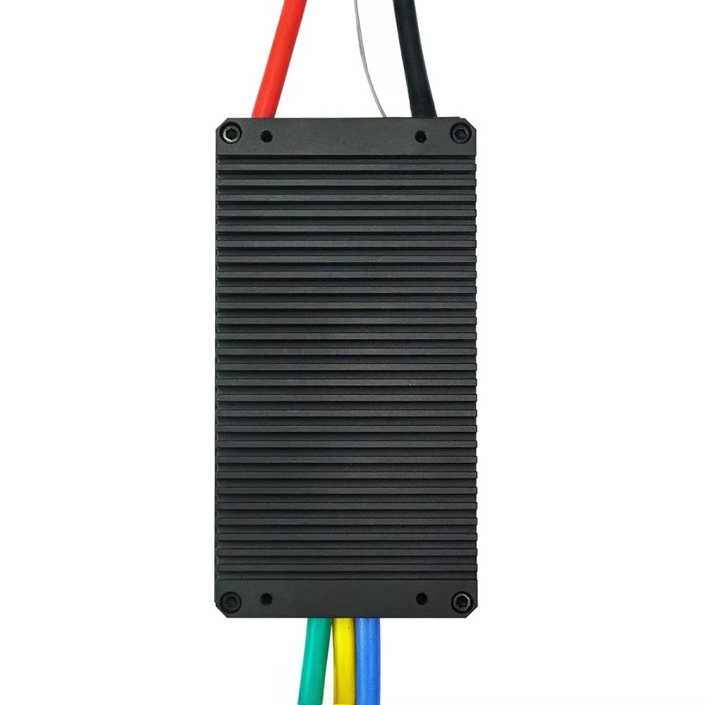 84 فولت FSESC 75200 Pro تيار عالي يعتمد على VESC مع ثنائي الفينيل متعدد الكلور من الألومنيوم لروبوت القتال لركوب الأمواج Ebike Efoil