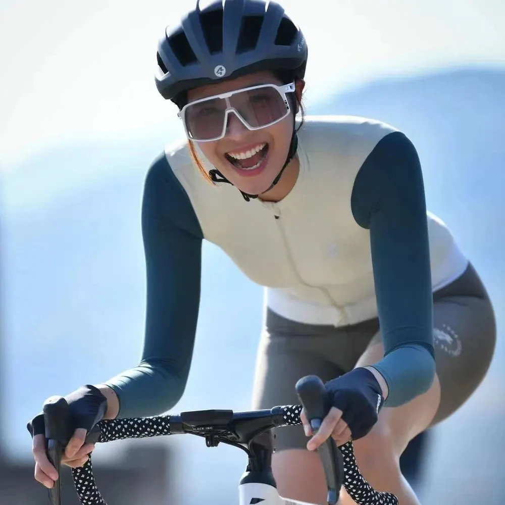 

Lameda Top-rated Women Lightweight Stretchy Quick Dry Breathable Cycling Base Layer Mtb Road Bike Gym Top