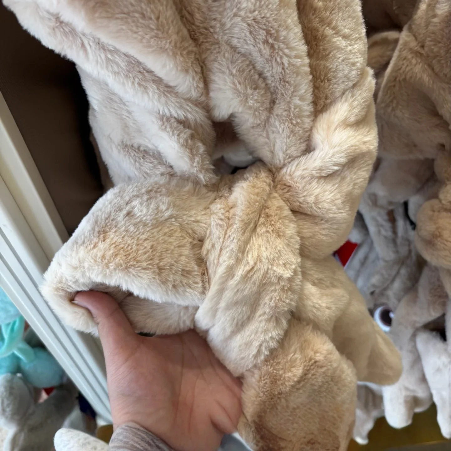 Pamiątki Universal Studios - Kung Fu Panda Peace Valley Villagers - Uroczy zestaw: czapka i szalik z futra królika - Ciepły prezent dla dziewczynek