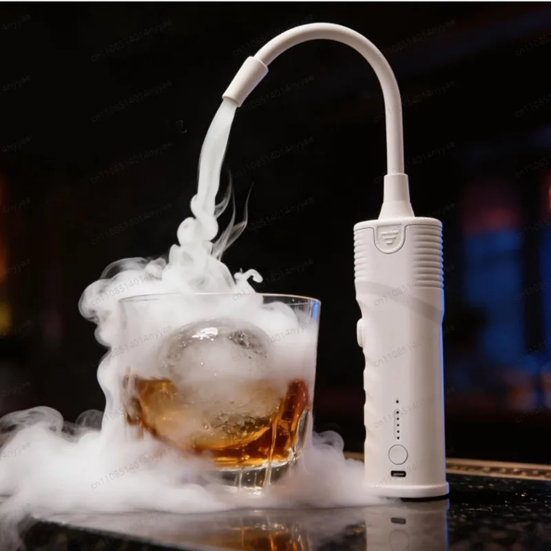 Smoke Infuser Gun for Cocktail Food Molecular Cuisine Portable Smoker Machine for Drinks Meat BBQ with Wood Chips