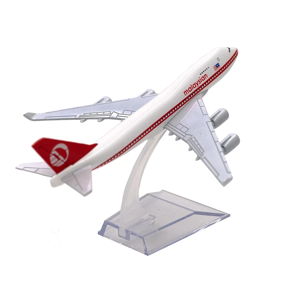 

1:400 Scale Malaysia Airlines B-747 B747 Aircraft model Alloy Passenger Aircraft Model Collection Display Boutique Decoration